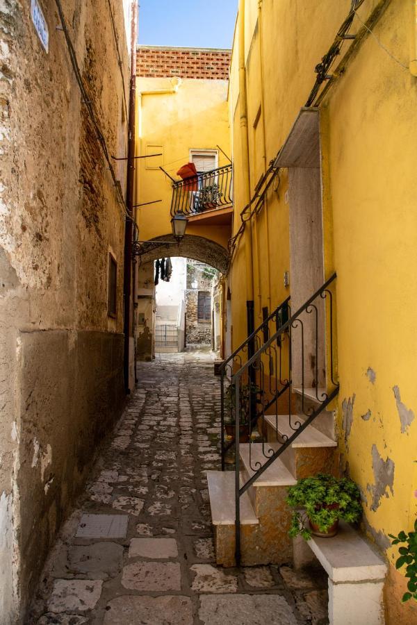 Irsina Vintage House In Centro Storico Basilicata Pugliaヴィラ エクステリア 写真